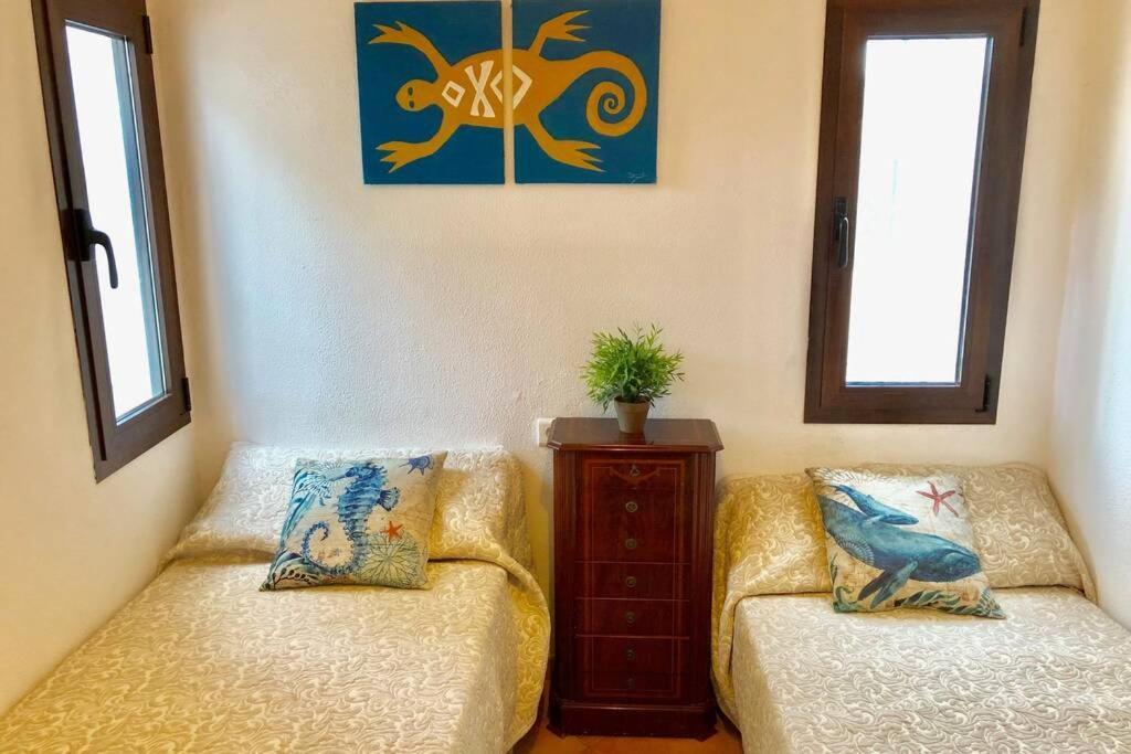 Gatu Premium Villa Lurberri Piscina Privada, 4 Dormitorios, 2 Banos, Parking , Jardines, " Preferente Mayores De 25 Anos Y Familias " In Y Barbacoa Chiclana de la Frontera Eksteriør billede