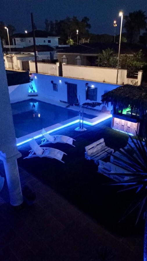 Gatu Premium Villa Lurberri Piscina Privada, 4 Dormitorios, 2 Banos, Parking , Jardines, " Preferente Mayores De 25 Anos Y Familias " In Y Barbacoa Chiclana de la Frontera Eksteriør billede