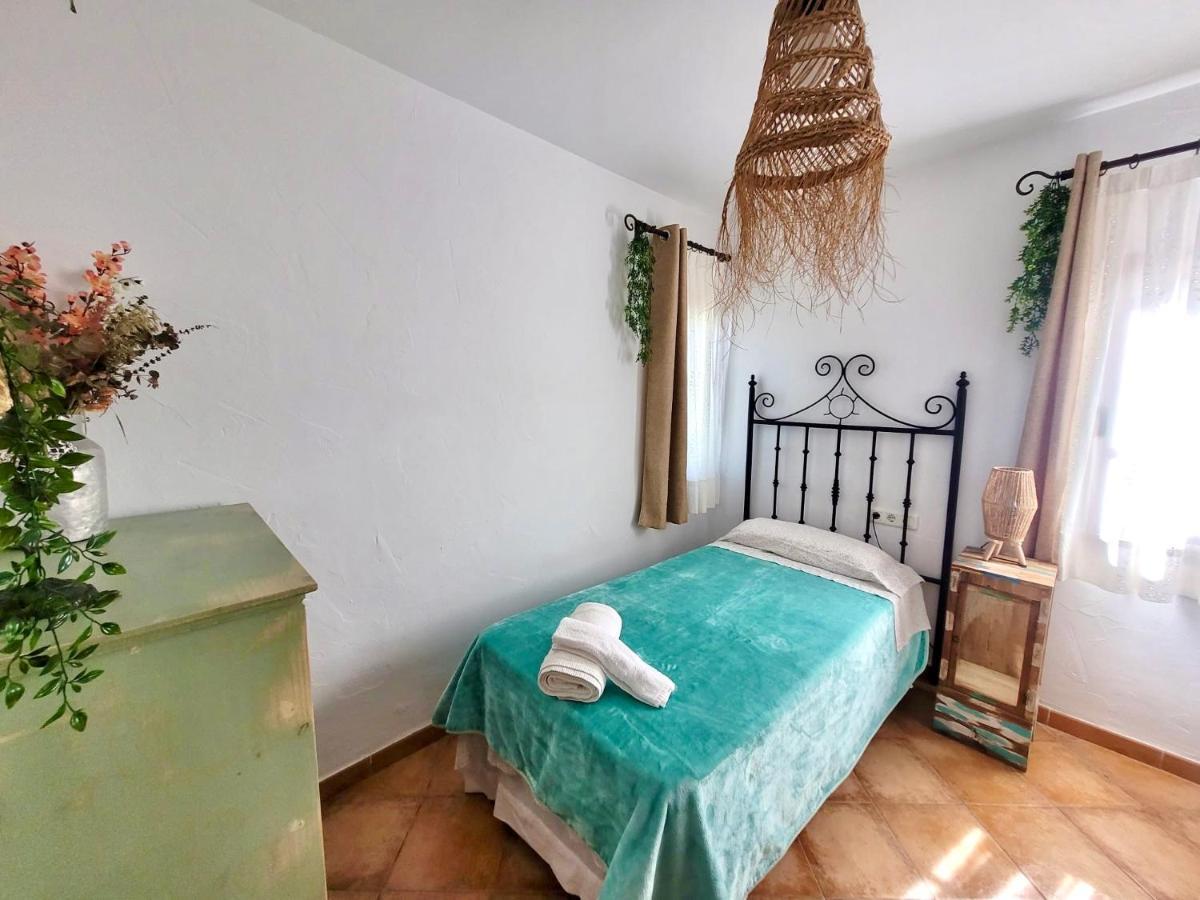 Gatu Premium Villa Lurberri Piscina Privada, 4 Dormitorios, 2 Banos, Parking , Jardines, " Preferente Mayores De 25 Anos Y Familias " In Y Barbacoa Chiclana de la Frontera Eksteriør billede