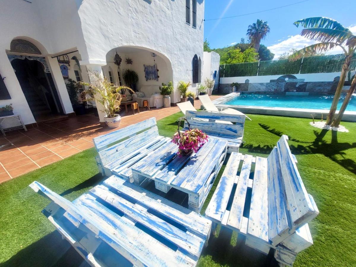 Gatu Premium Villa Lurberri Piscina Privada, 4 Dormitorios, 2 Banos, Parking , Jardines, " Preferente Mayores De 25 Anos Y Familias " In Y Barbacoa Chiclana de la Frontera Eksteriør billede